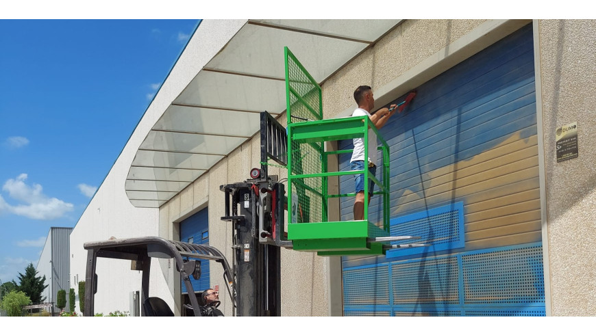 Adquirimos una plataforma de trabajo pera carretilla elevadora